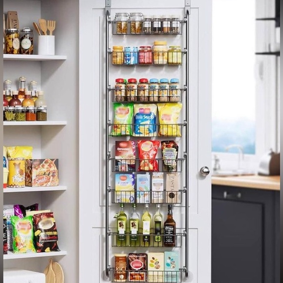 6 Tier Storage - Picture 3 of 8